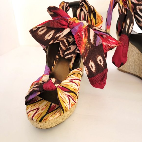 A.N.A Printed Textile Espadrille Wedges 9M EUC - Picture 5 of 10